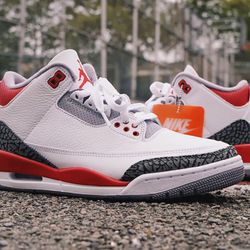 Jordan’s Fire Red 3 And Bread 4 