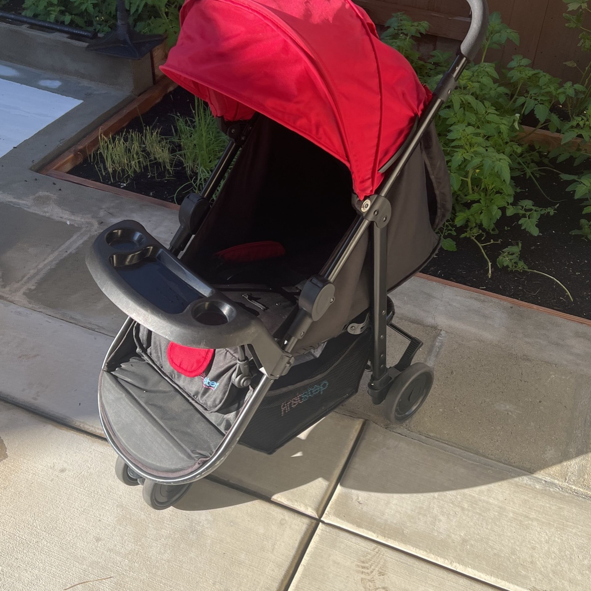 Baby stroller 