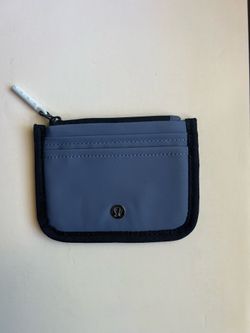 Lululemon wallet