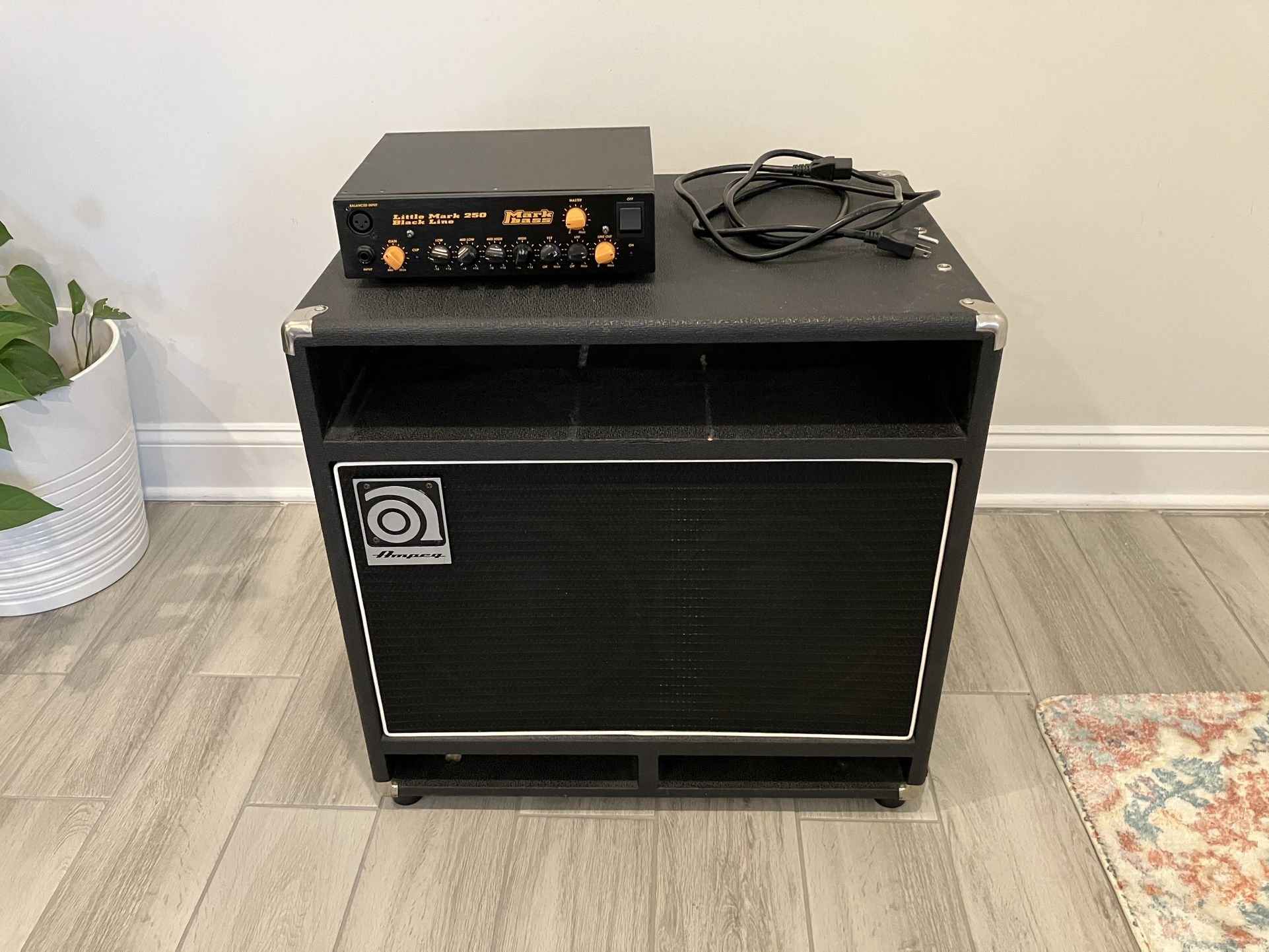 Ampeg 2x12 Bass Cab + Markbass Head – Pro Bass Rig