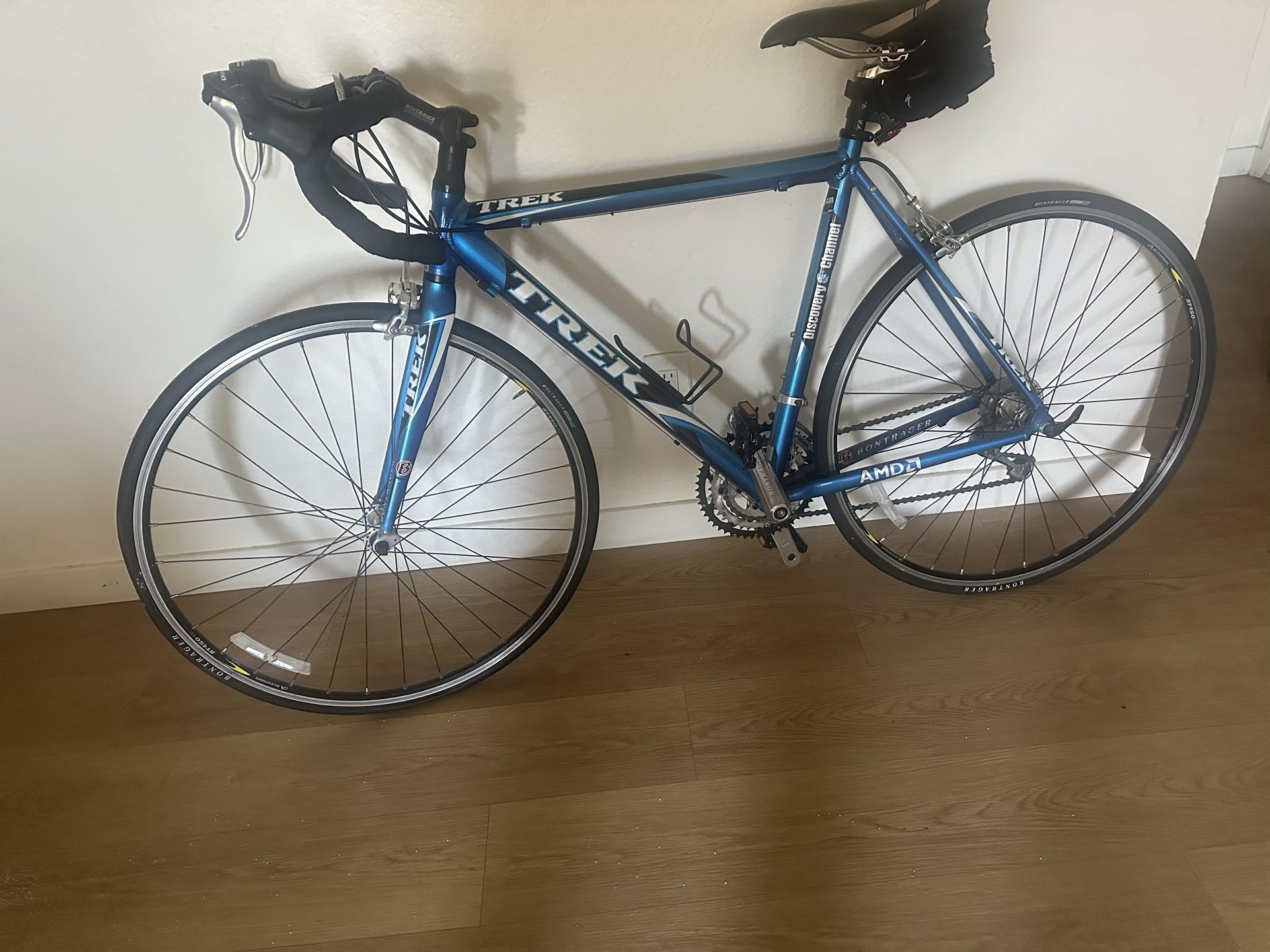 trek road bike