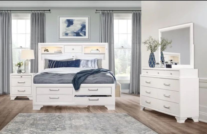 Queen Bedroom Set With FREE MATTRESS
