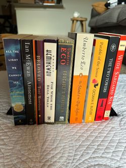 Various Modern Fiction Paperbacks