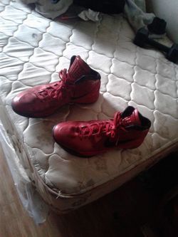Hyperdunks nike size 12