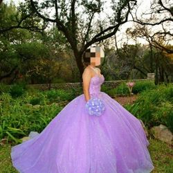 Quinceañera Dress, Corona,.ramo.y Caja