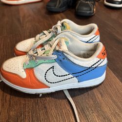 Boys Nike Shoe Size 13
