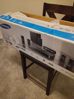 Samsung HT-C6600 Blu-ray 3D DVD Home Theater Speaker System Black 5.1 J5500W