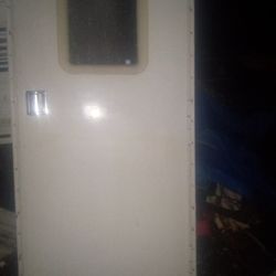 RV/Trailer/ Camper/ Etc *EXTERIOR DOORS*