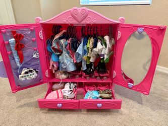 Build-a-Bear Wardrobe (Closet) with Outfits and Accessories