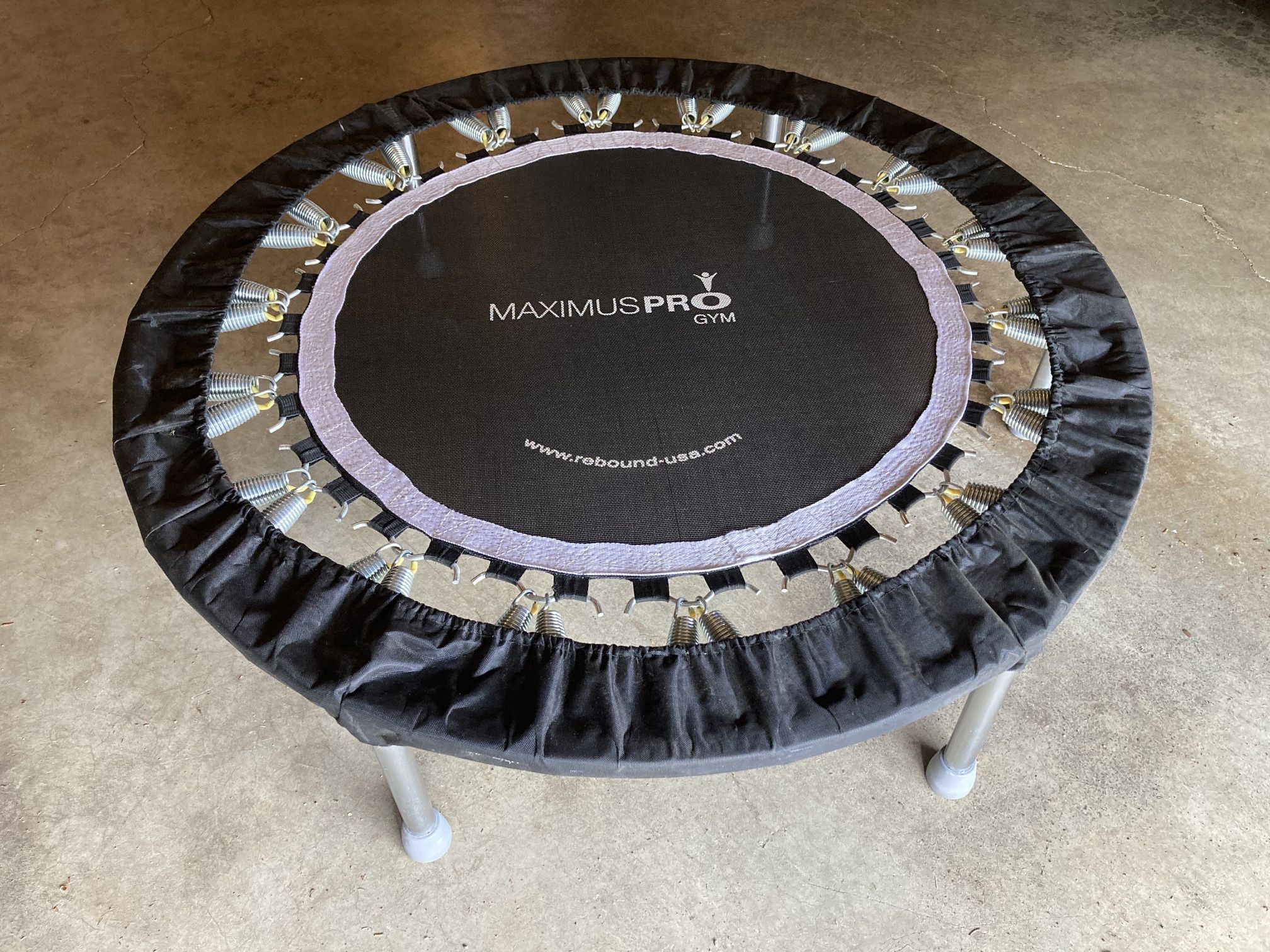 MaXimus Life Pro Gym Rebounder Mini Trampoline with DVD & Instructions