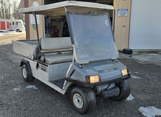 ⛽️ Gas Club Car Carryall 2