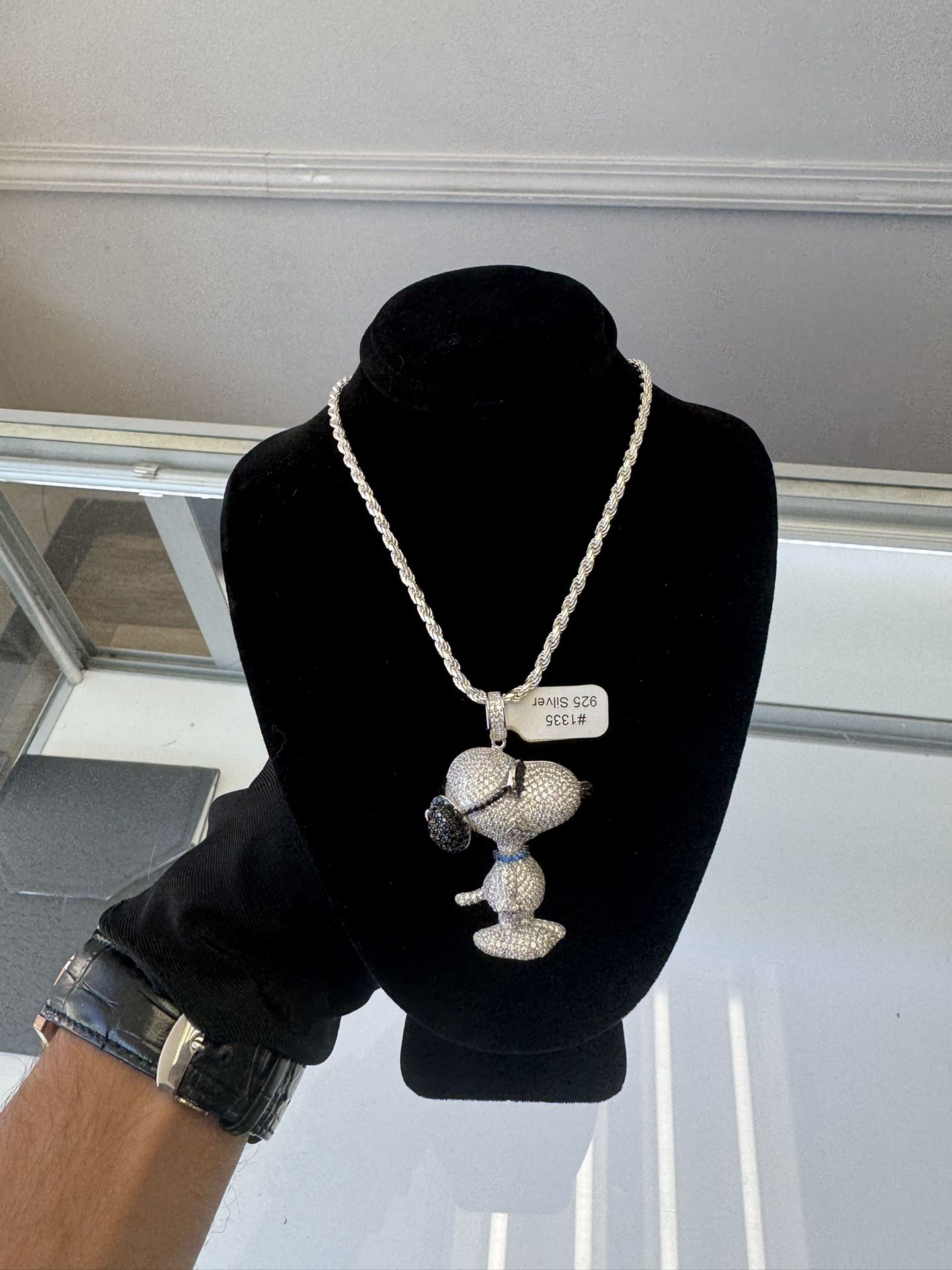 22” 2.5MM Rope Chain W/ Snoop Dog 2”