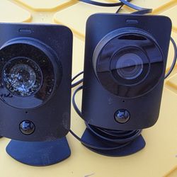 2 Simplisafe Cameras