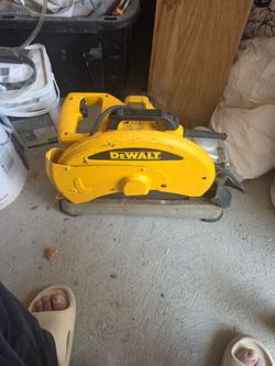 Dewalt material saw