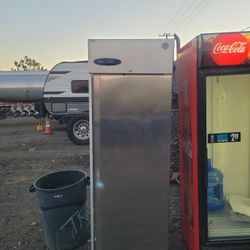 REFRIGERATOR/FREEZER