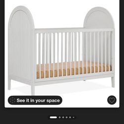 Delta Children Eloise 4-in-1 Convertible Crib White Color
