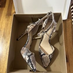 Jessica Simpson Calie Pumps
