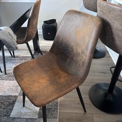 4 Dining table chairs 