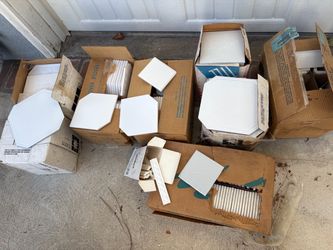 NEW UNUSED Ceramic Tiles - Variety - WILLING TO NEGOTIATE
