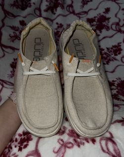 Hey Dude Wendy Rise Slip-Ons – Tan/Orange with Sparkle Women’s size 8