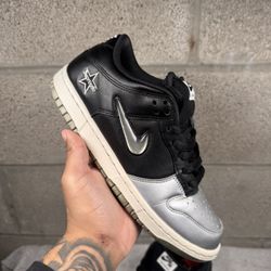 Supreme x Nike Sb Dunks 8 Men’s 