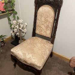 Vintage Chair 