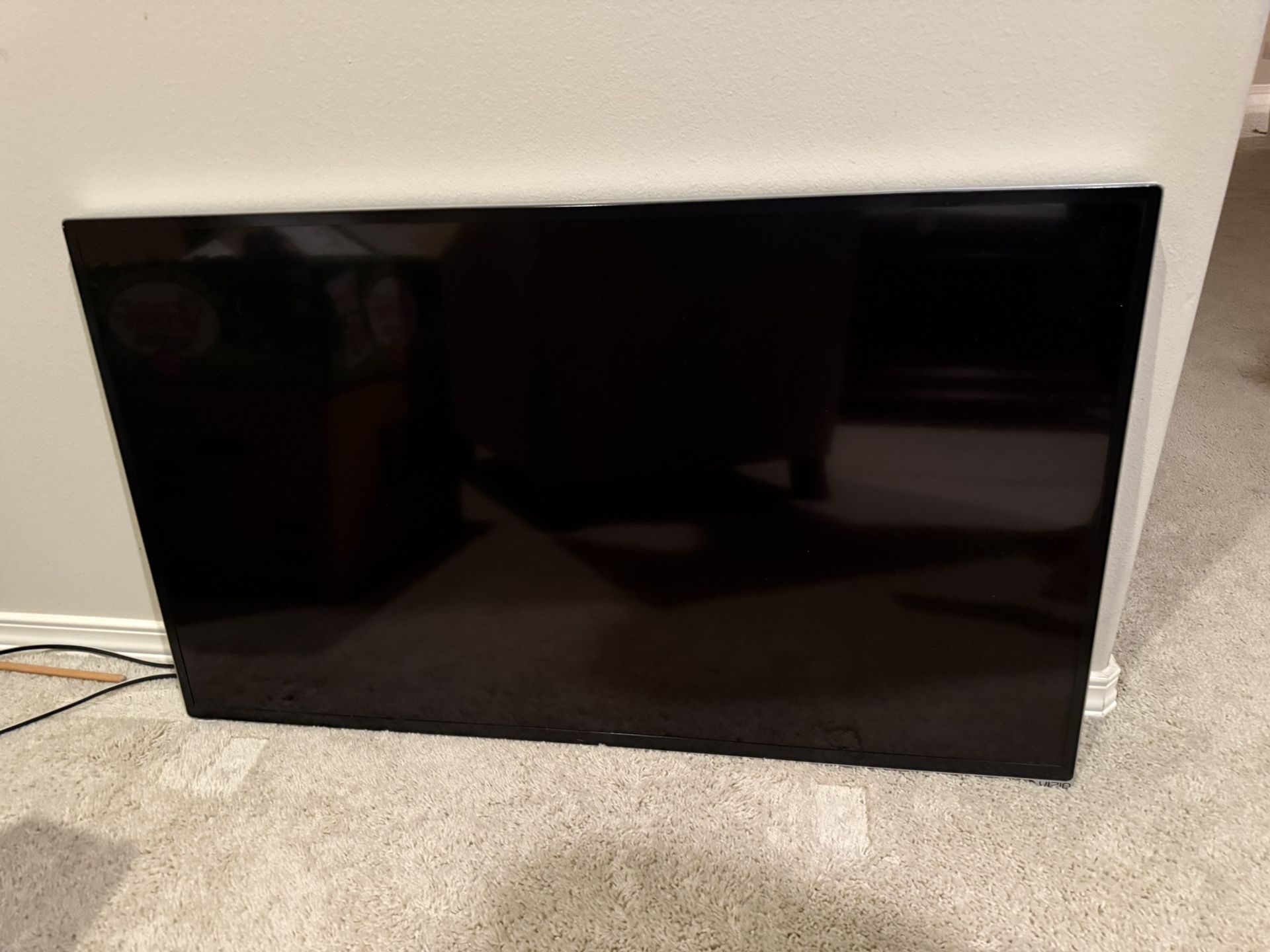 Vizio 40-inch Tv (no Stand)