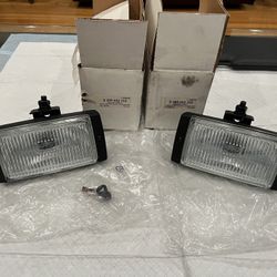 BMW E30 E28 Bosch Fog Lights NOS NLA