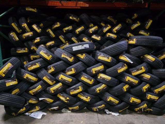 185 65 14 New Tires Set