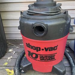Shop Vac. 10 Gallon Vacuum 