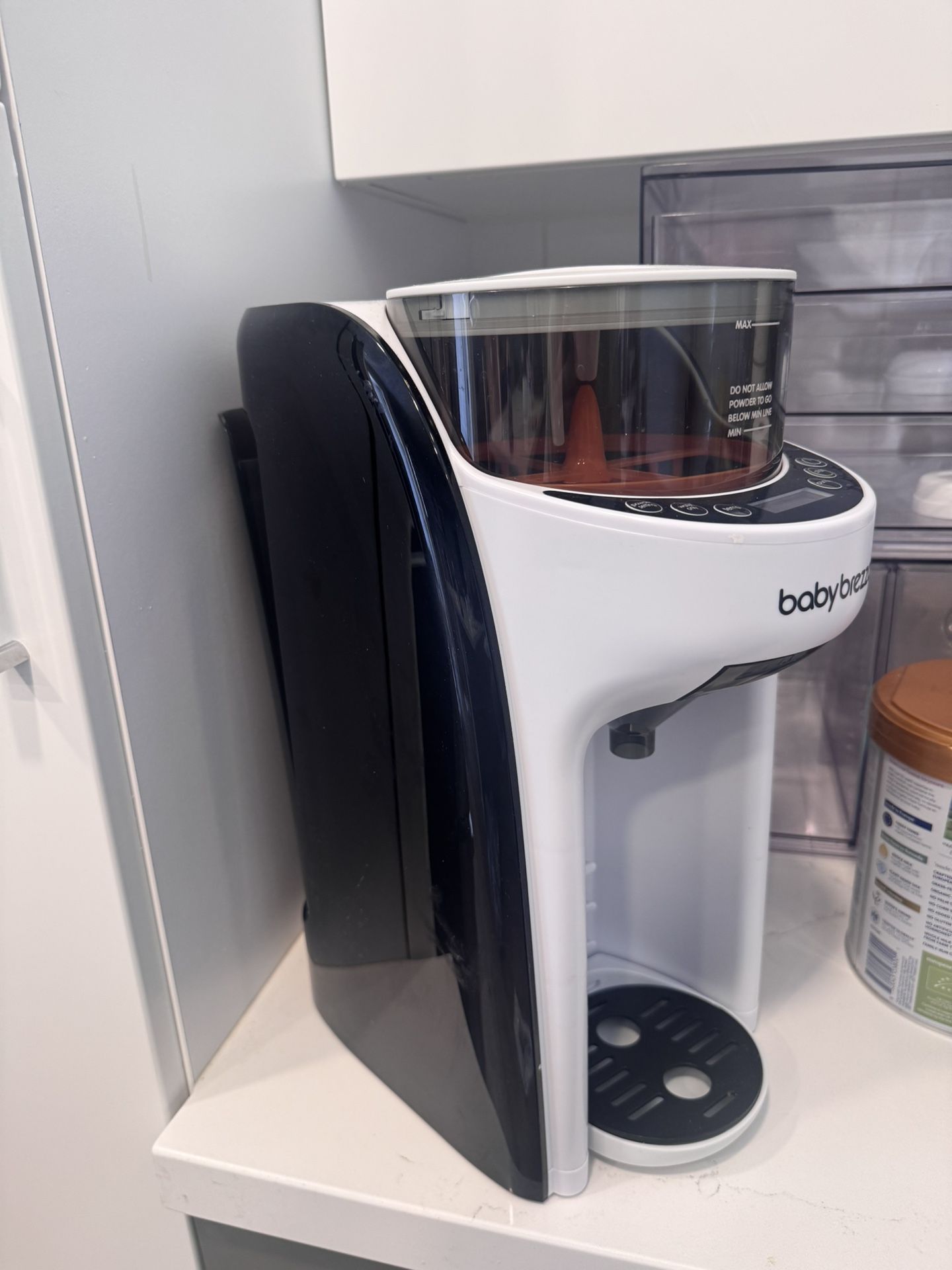 Formula Dispenser