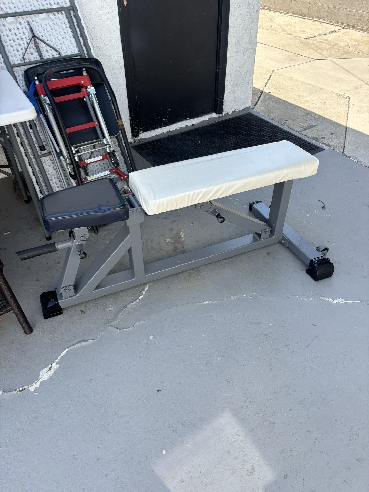 Weight Bench