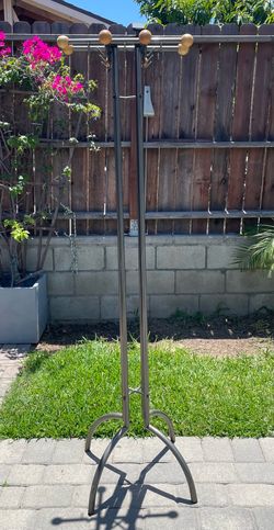 Metal stand