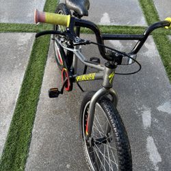 Specialized Kids Rip Rock Bike