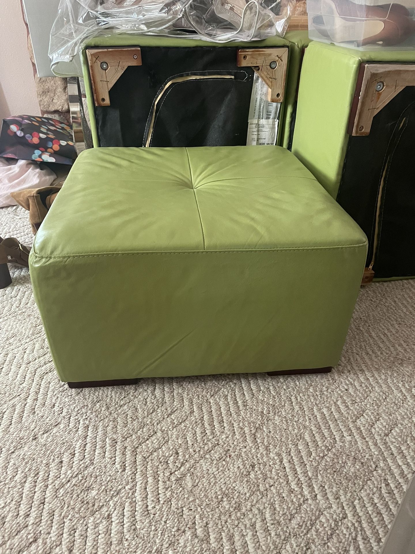 ottoman 4 Piece 
