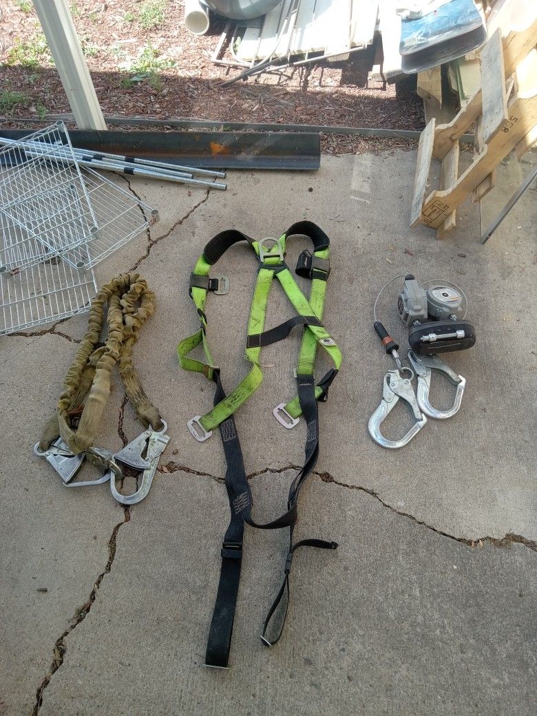 Harness and Retractable Laynards