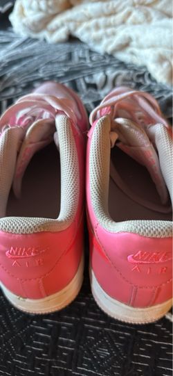 Nike Air Force 1 Pink Sneakers