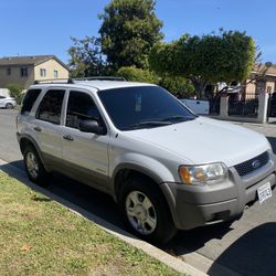 2002 Ford Escape