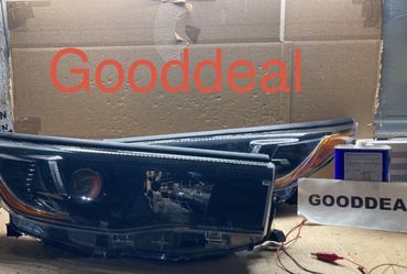 OH56 Fit  14-16 Toyota Highlander Black Halogen Headlight Pair 