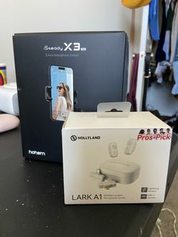 Gimbal and microphones