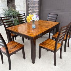 Beautiful Wooden Dining Set for 6! Table with 6 matching chairs. Used, good condition.
