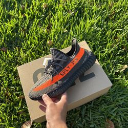 Adidas Yeezy Boost 350 V2 Carbon Beluga Size 9.5M