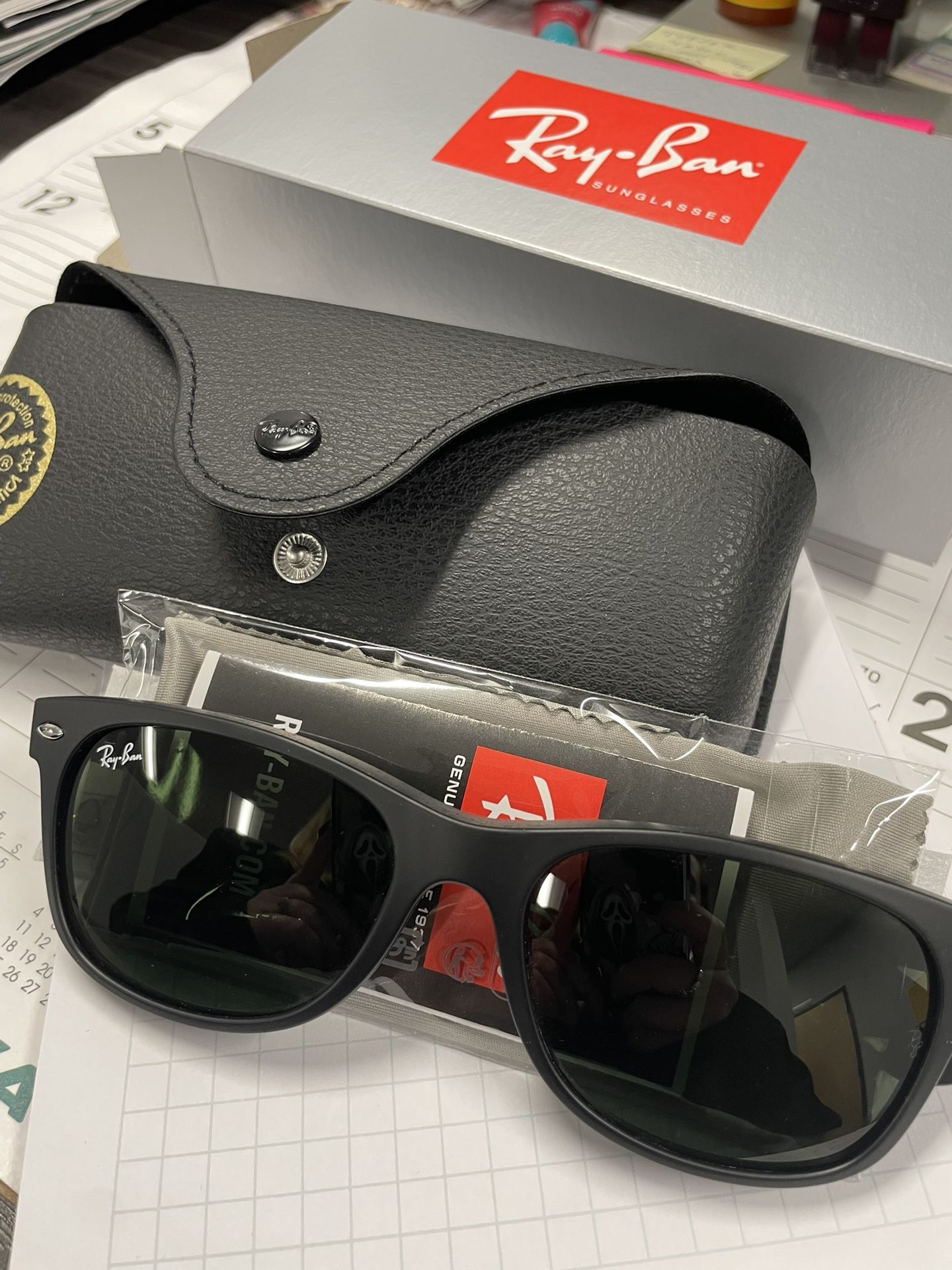 $85 OBO New Black Matte Rubber Frame Green Lens Ray-Bans