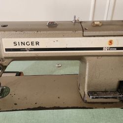 Singer 591 D200A