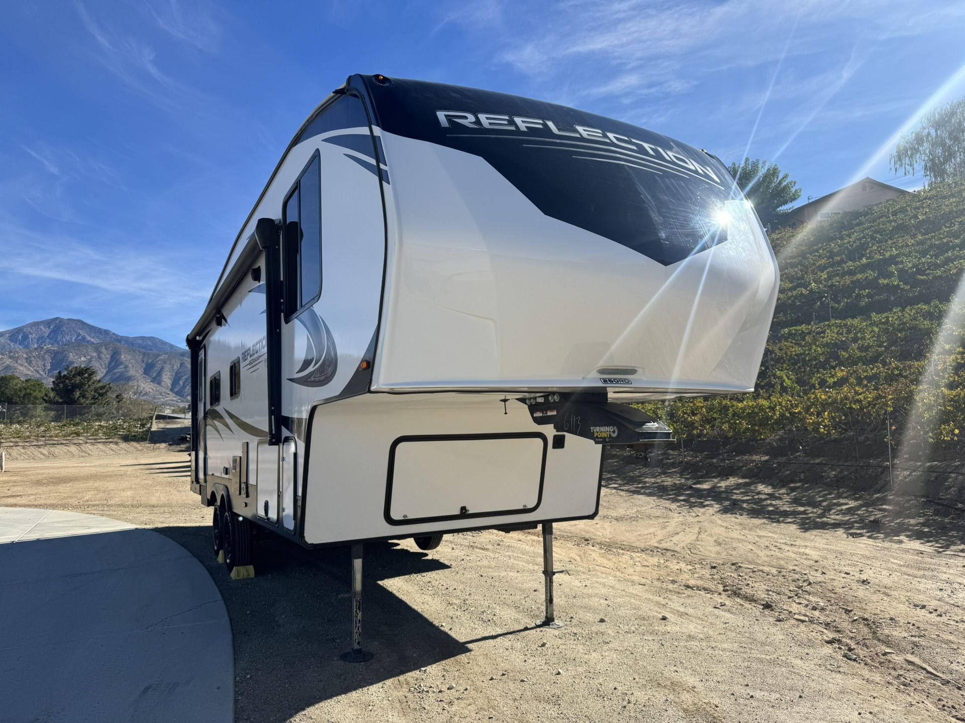 2021 Grand Design Reflection 260RD - Like New