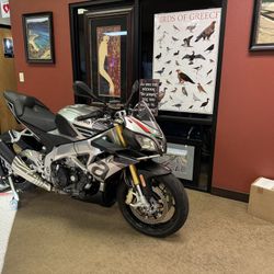 2016 Aprilia Tuono RR Original Owner 