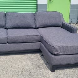Gray Reversible Sectional Sofa (FREE Delivery 🚚)