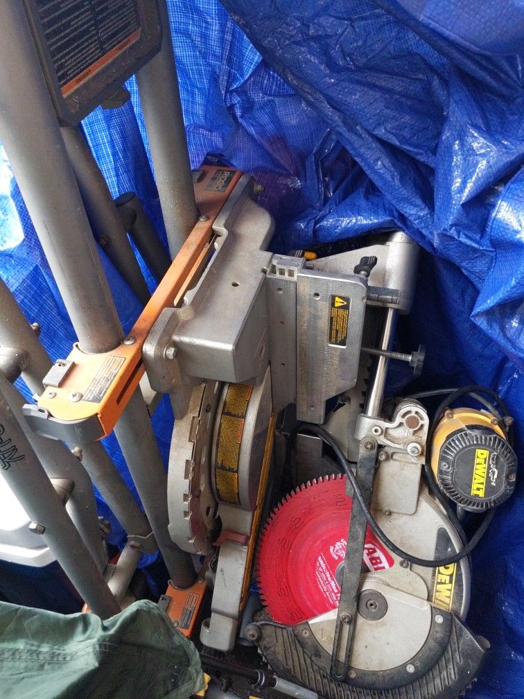 Dewalt Miter Saw with Utility Vehicle