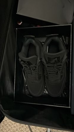Black cat 4s size 9