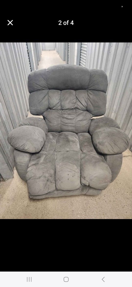 Recliner Sofa